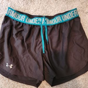 Under Armour play up shorts